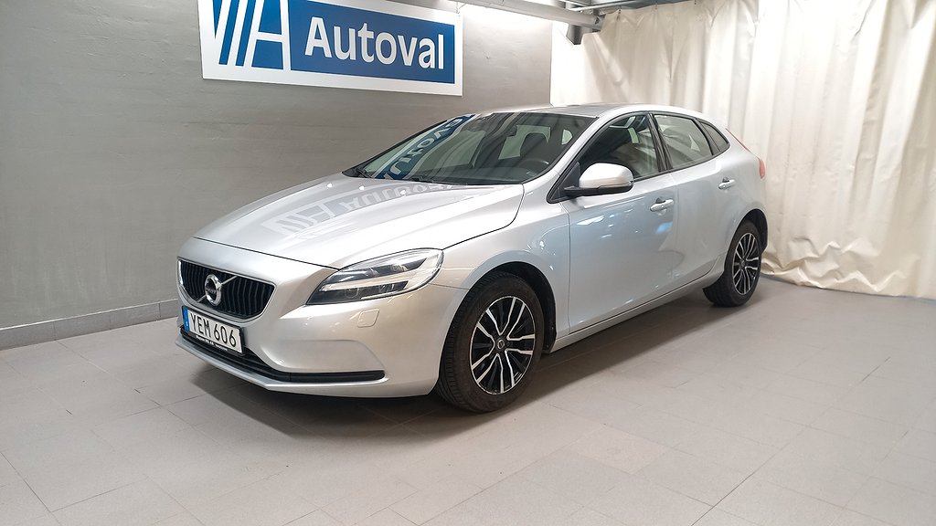 Volvo V40 D3 Momentum Euro 6