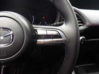 Halvkombi Mazda 3 17 av 20