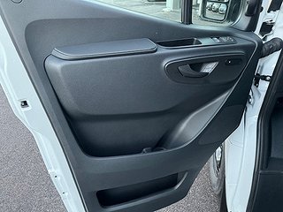 Transportbil - Flak Mercedes-Benz Sprinter 16 av 19