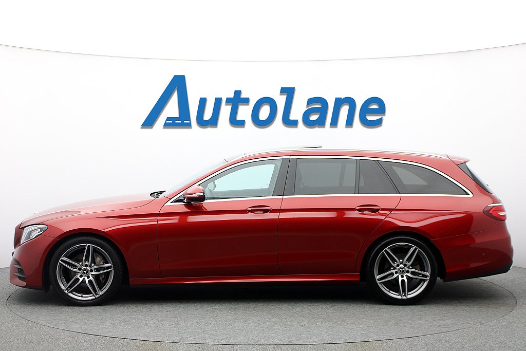 Mercedes-Benz E220 T d 9G AMG, B-Kamera,Pano, Drag, 194hk