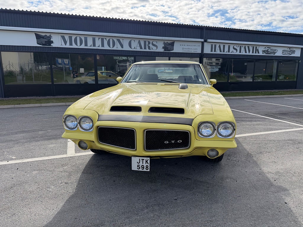 Pontiac GTO Hardtop 6.6 V8 Hydra-Matic