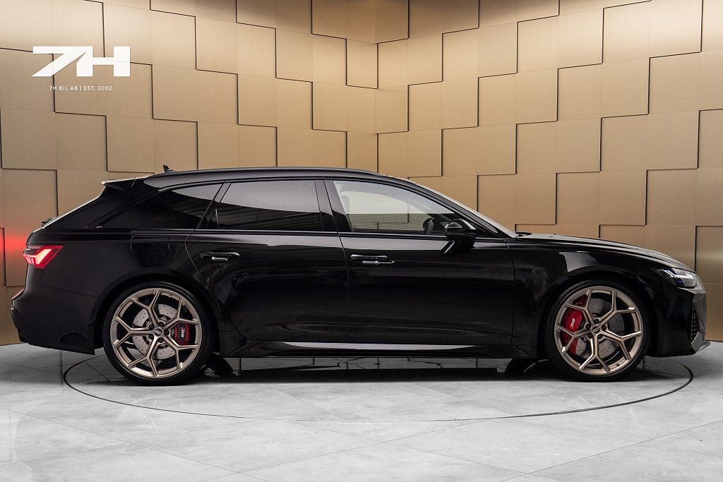 Audi RS6 Performance / 22" / Alpin Pkt. / Laser / Pano / Drag