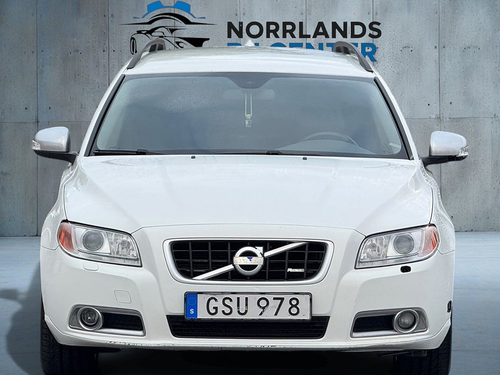 VOLVO V70 2.5FT 231 ch ETHANOL R-DESIGN 4X2 BVM - ATTELAGE - CUIR - 254000 km