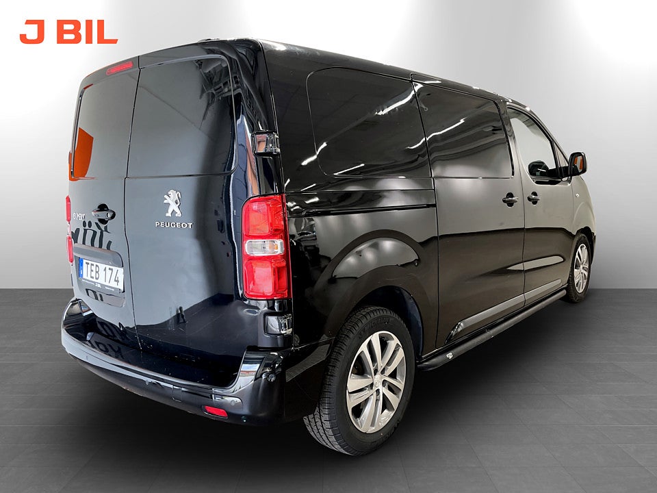 Bild på Peugeot Expert PRO+ North Pack 2.0 BHDi 120hk Aut L2 B-KAMERA CARPLAY