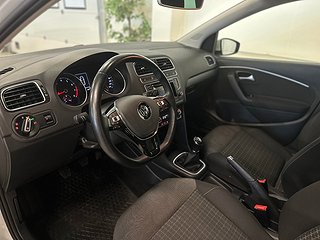 Volkswagen Polo 5-dörrar 1.2 TSI Premium 90hk Psens S/V-hjul