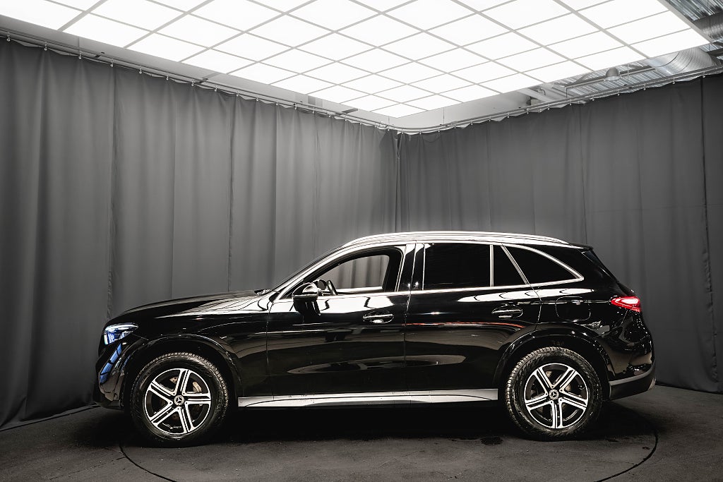 Mercedes-Benz GLC 300 d e 4M AMG DRAG DISTRONIC DIGITALA-LED MOMS 333hk