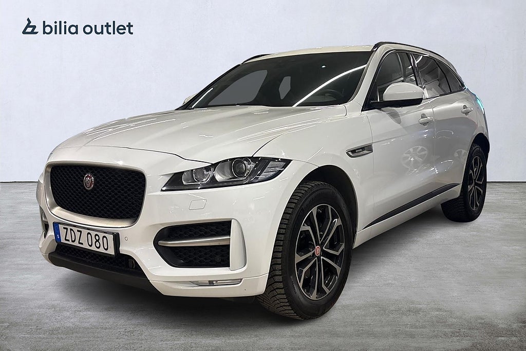 Jaguar F-Pace 25t AWD R-Sport / Panorama / Keyless / B-Kamera / Navi