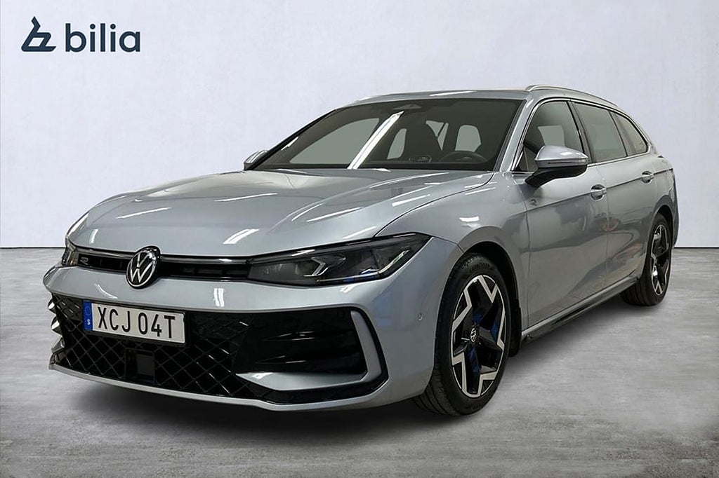 Volkswagen Passat 2.0 TDI 193hk 4M R-Line Värmare Drag Bi...