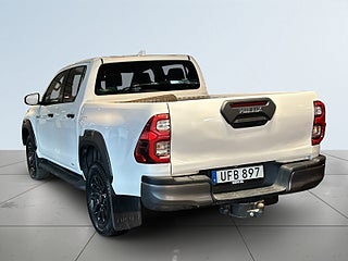 Toyota Hilux Dubbelhytt 2.8 4WD Invincible MOMS/MoK/Skinn/Kamera/SoV – bild 5