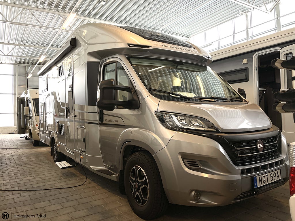 Adria Matrix Supreme 670SL