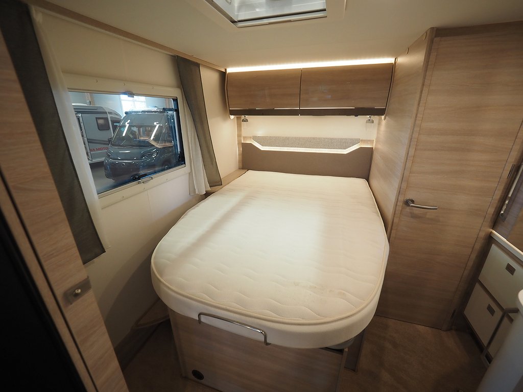 Rapido 856 F Markis Cykelställ Aut 3500kg 2021