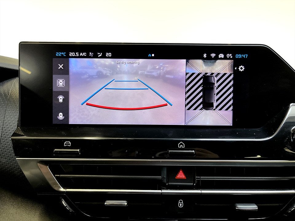 Bild på Citroën C4 X Shine 1.2 PT 130hk Aut - 360-KAMERA, CARPLAY