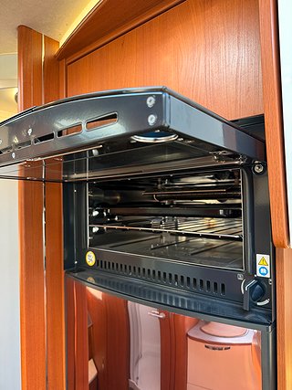Husbil-integrerad Frankia 680 Exclusive 11 av 24
