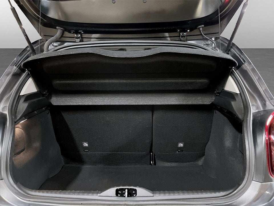 Bild på Citroën C3 Shine 1.2 PT 110hk Aut - CAPLAY, KEYLESS