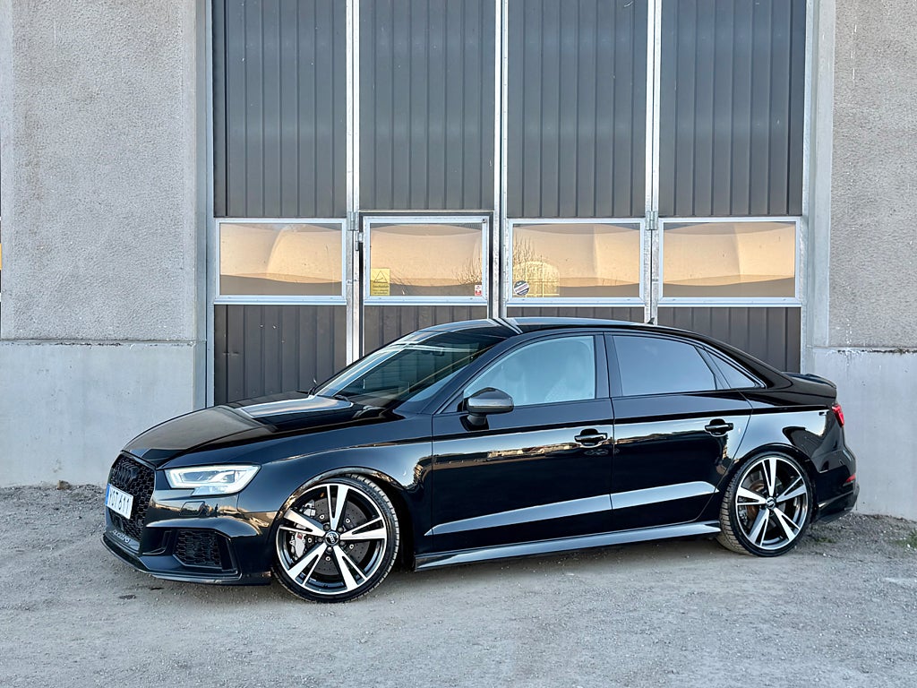 Audi RS3 2.5 TFSI Q *Keramiska *TTE700*Milltek *RS-design*B&O*