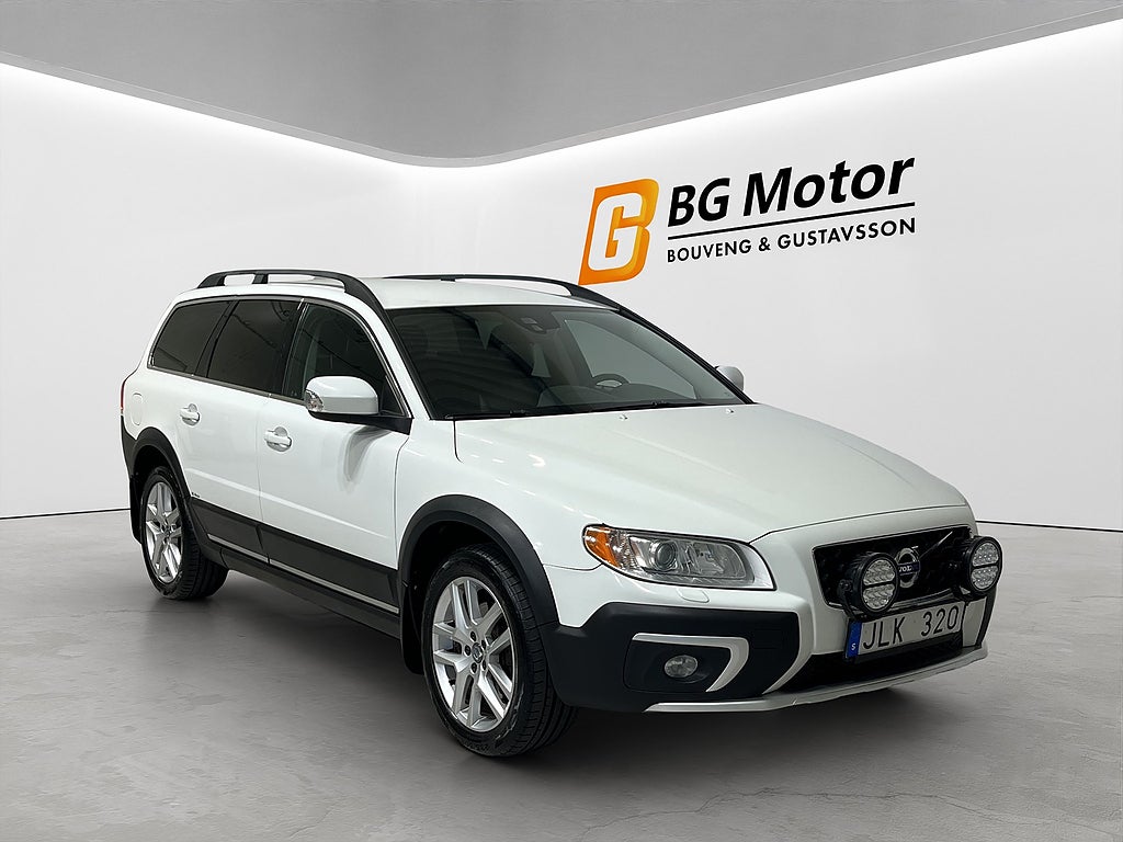 Volvo XC70 D4 AWD 163HK Momentum Drag/Värmare/PDC