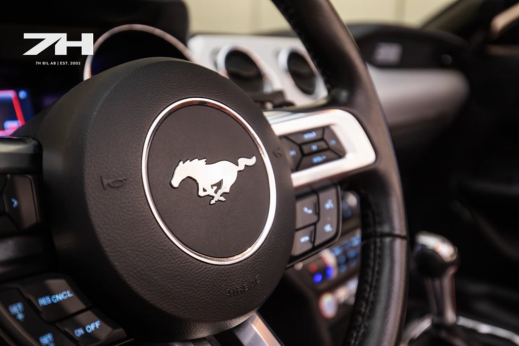 Ford Mustang GT Convertible SelectShift / Backkamera / Vent. Säten