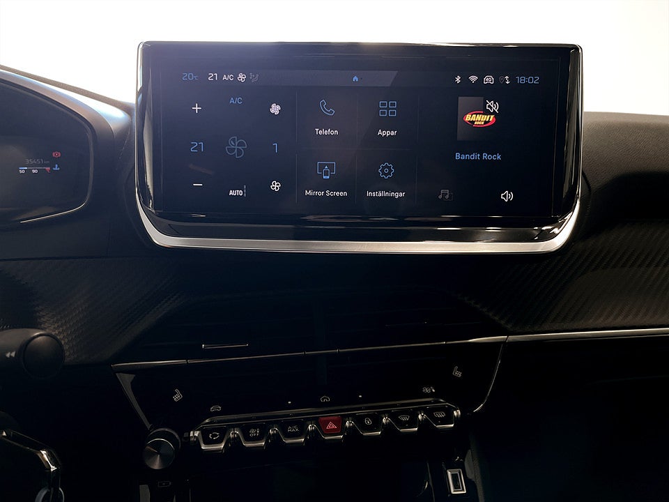 Bild på Peugeot 2008 Allure 1.2 PT 130hk CARPLAY FARTHÅLLARE