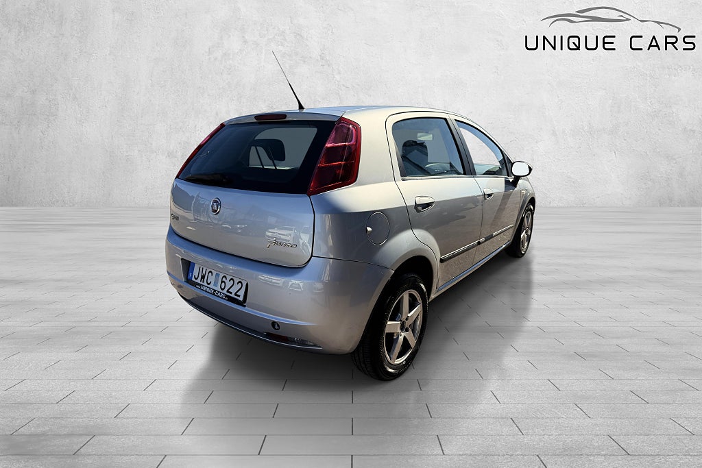 Fiat Grande Punto 2009 - miniatyr 3