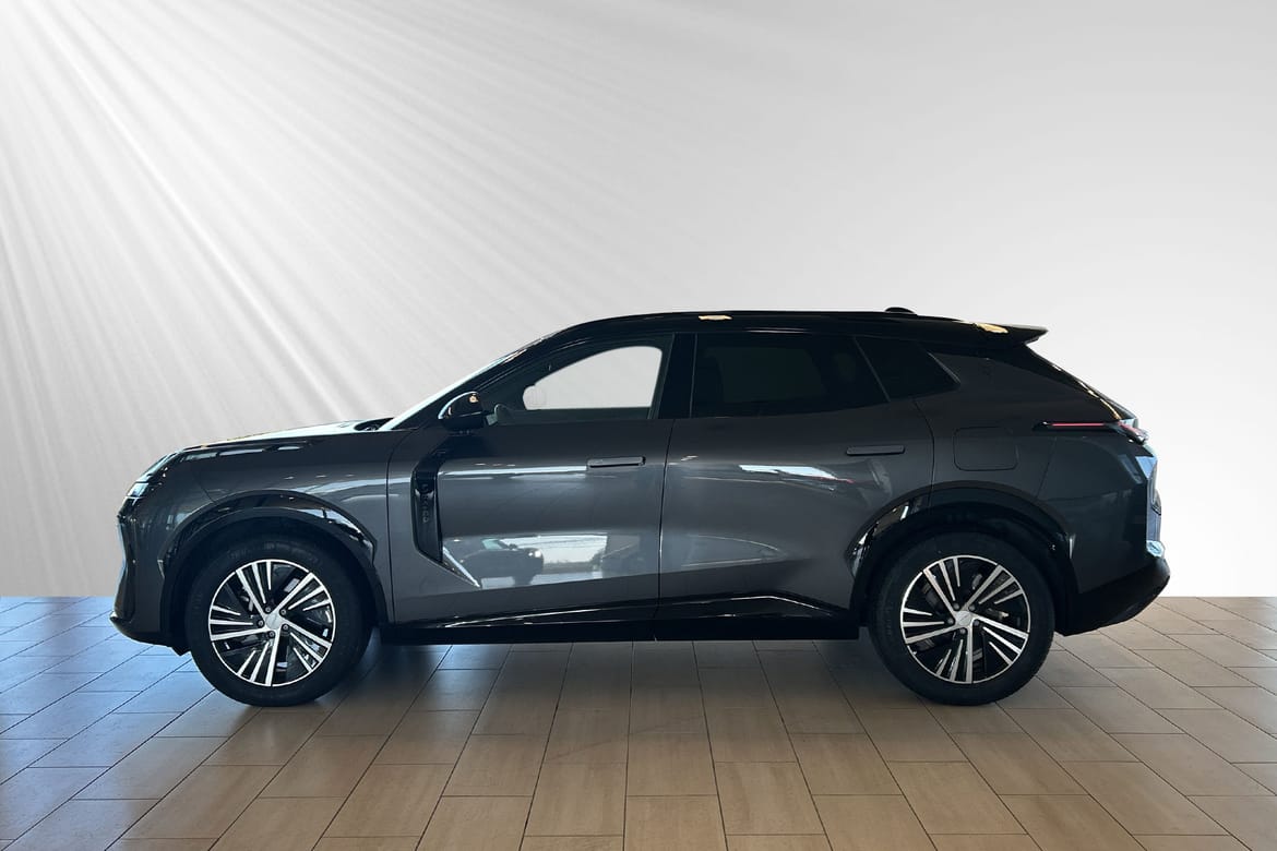 Lynk & Co 08 Core PHEV 2025, bild 2/10