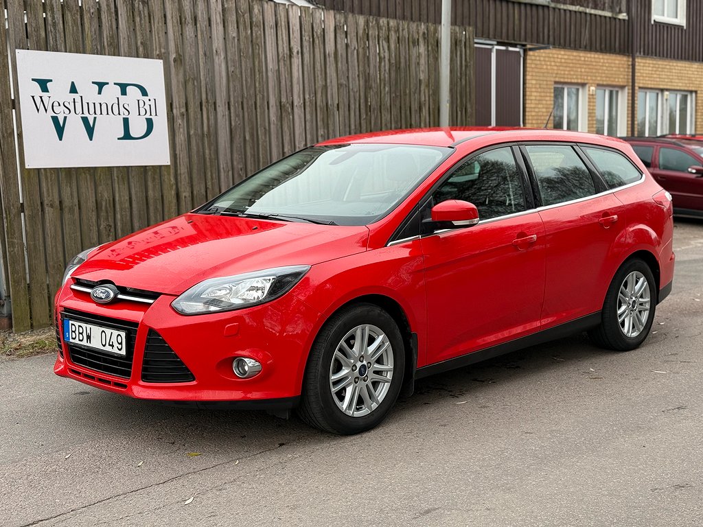 Ford Focus Kombi 1.0 EcoBoost Titanium | Ny Kamrem | Nybes