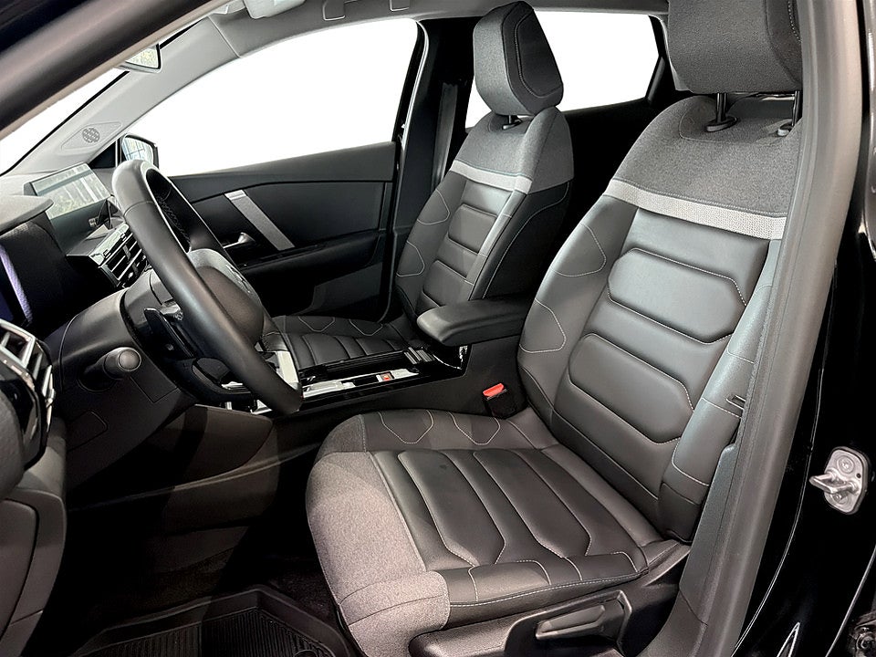 Bild på Citroen C4 X Shine 1.2 PT 130hk Aut B-KAMERA RATTVÄRME