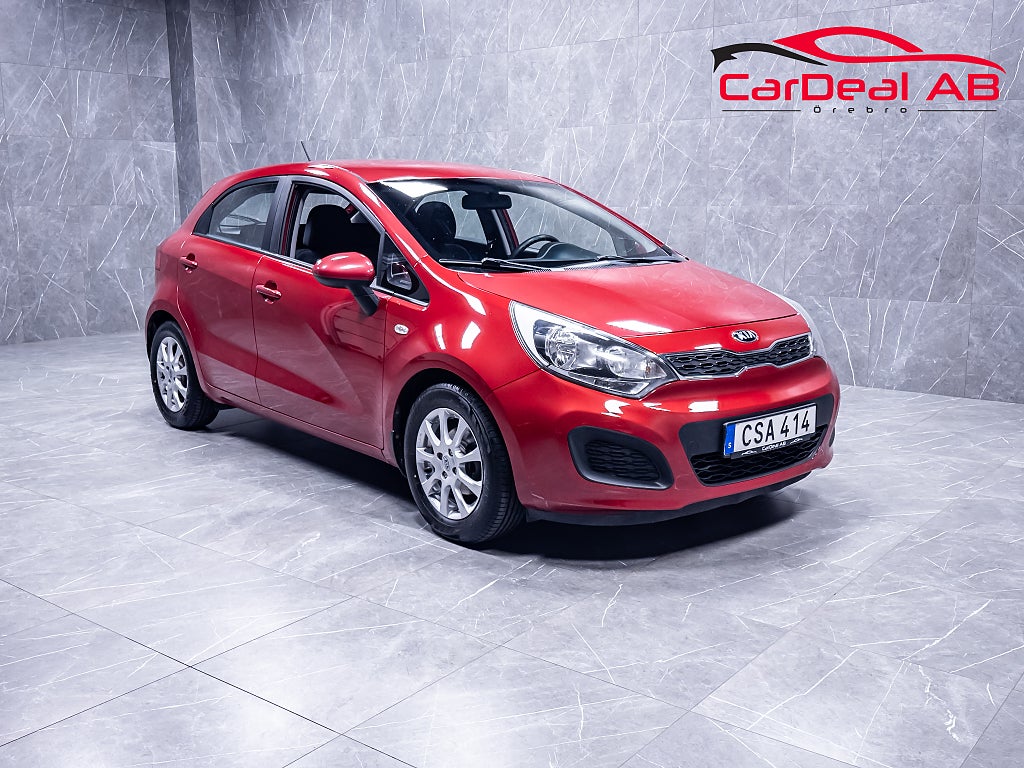 Kia Rio 5-dörrar 1.2 84hk CVVT GLS Dragkrok Sätesvärme