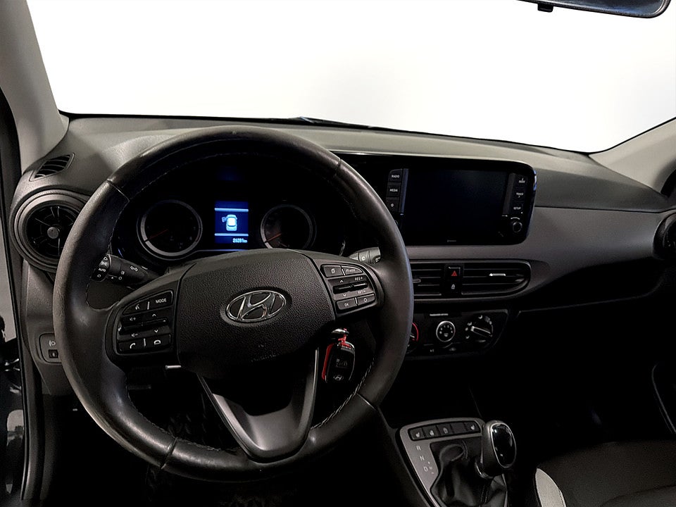 Bild på Hyundai i10 Essential 1.0 blue 67hk Aut - EN ÄGARE, RATTVÄRME