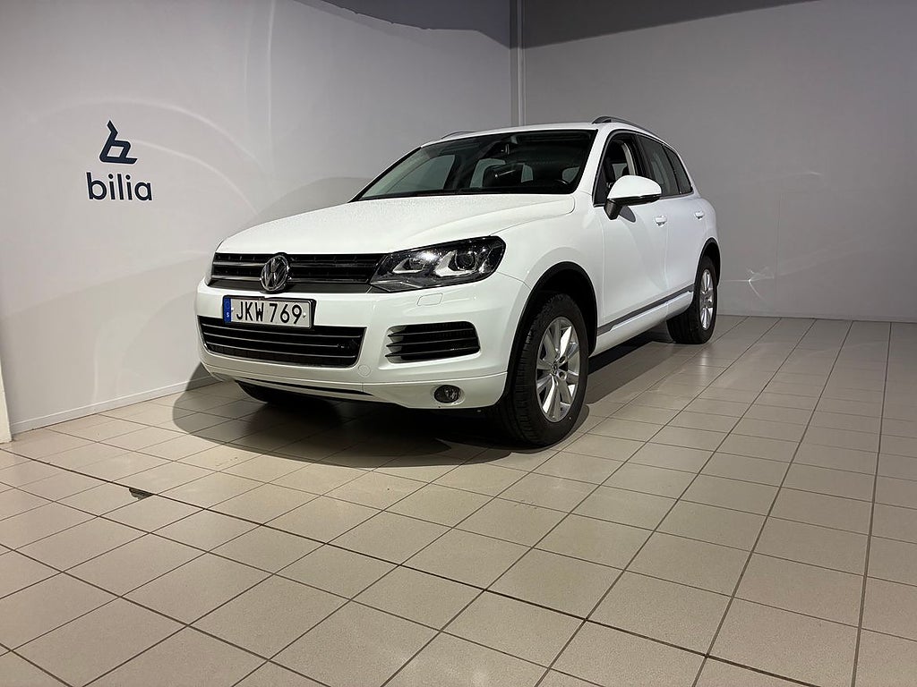 Volkswagen Touareg | Dragkrok | Värmare | Nyservad |
