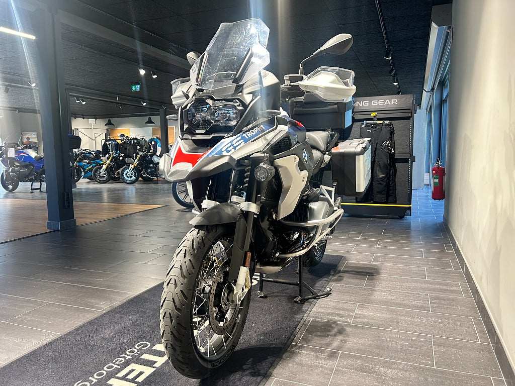 BMW R1250GS /3.45%/Trophy/Akrapovic/Väskor/Performance