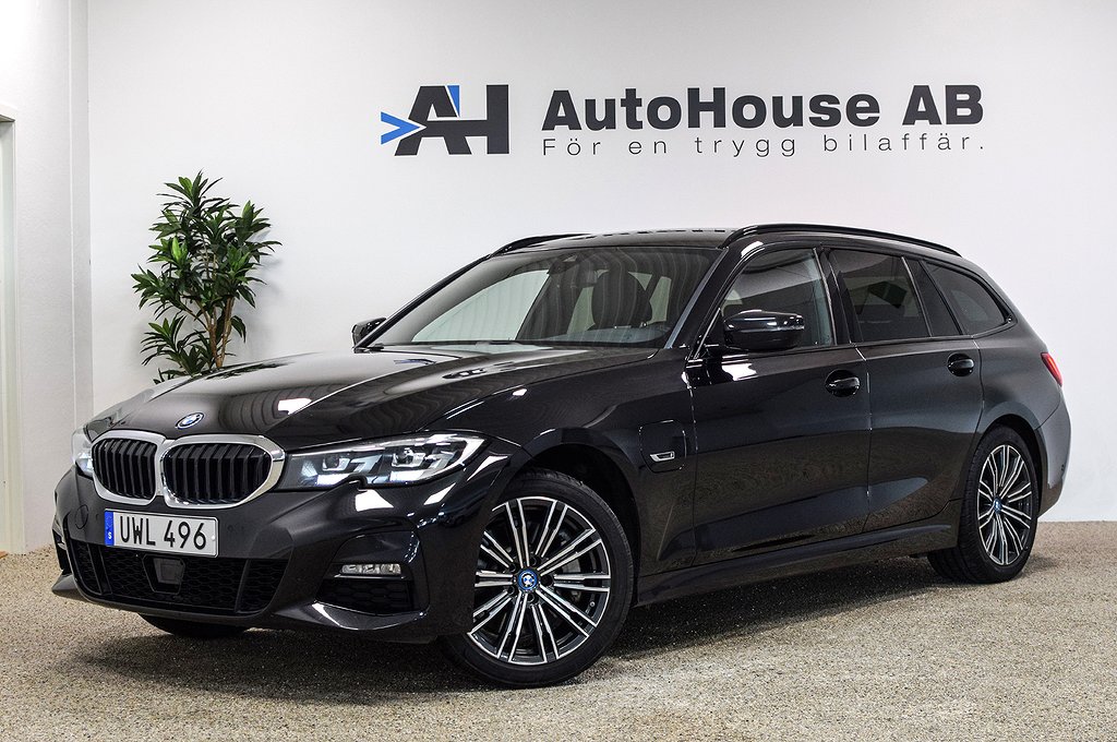 BMW 330e xDrive Touring M Sport Drag Radarfart CarPlay