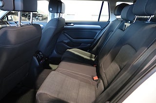 Kombi Volkswagen Passat 14 av 28