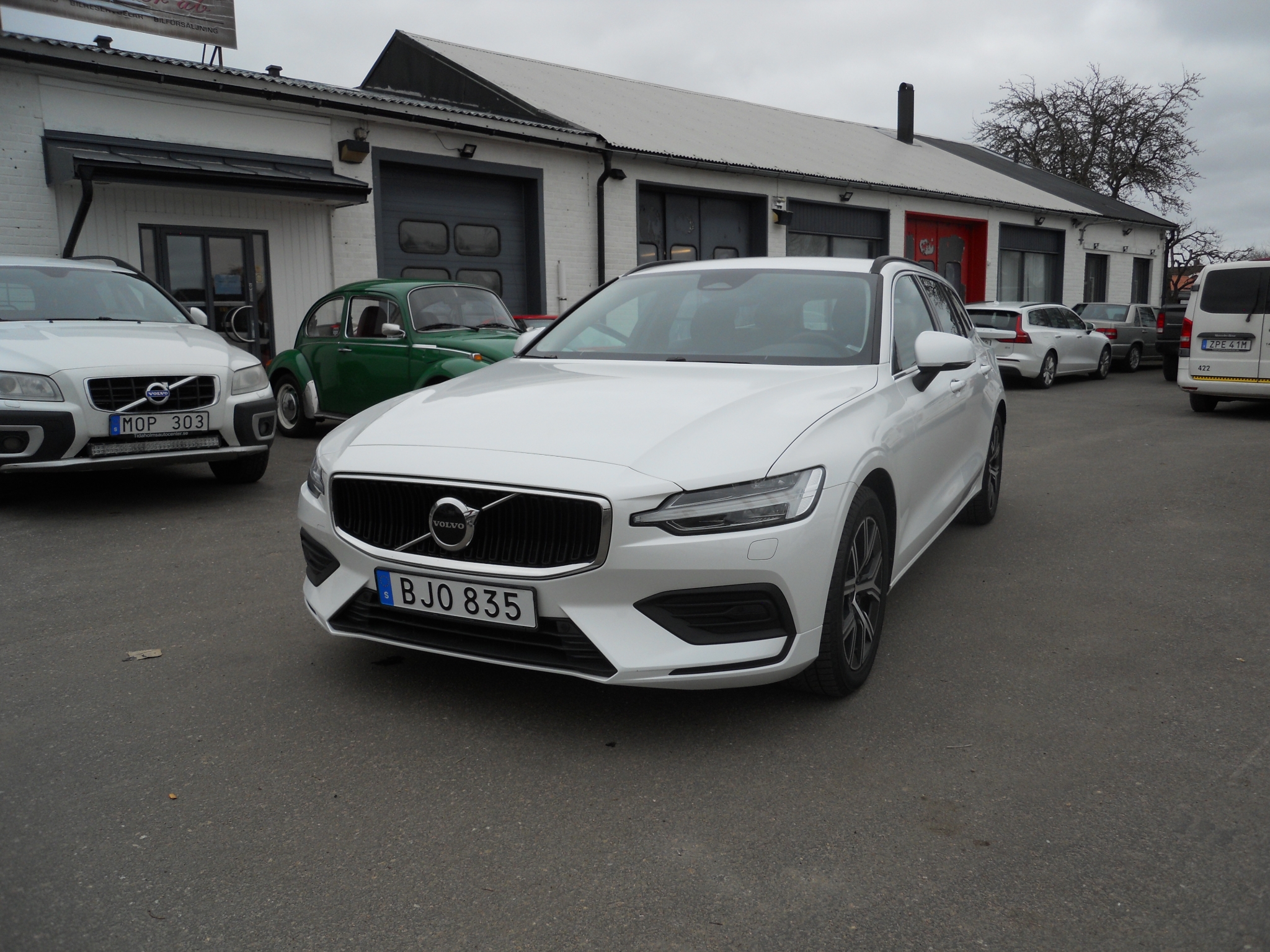 Volvo V60 B4 Aut Mildhybrid Core 2024, bild 6/31