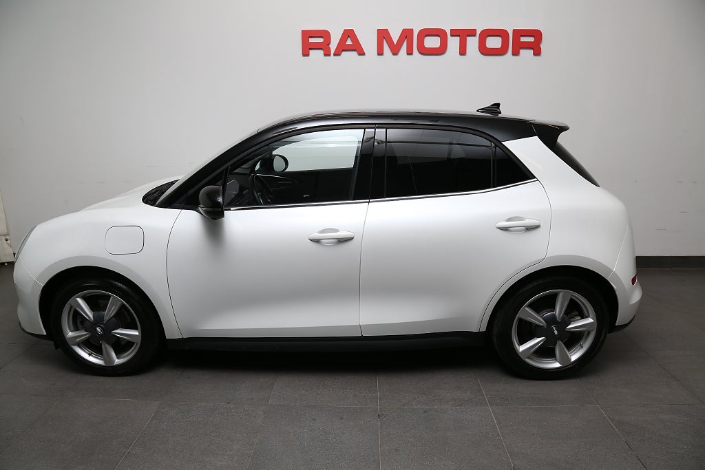 ORA Funky Cat 300 PRO 48 kWh Navi 360° CarPlay 1:a gång i trafik 2024