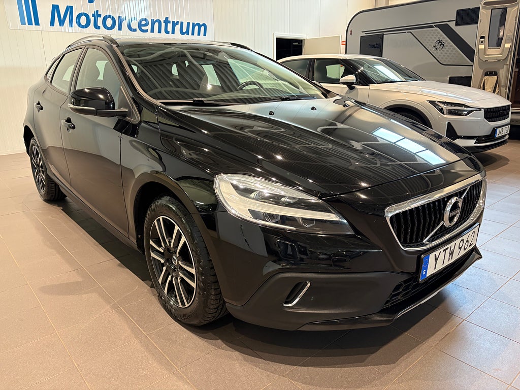 Volvo V40 Cross Country D3 Geartronic Momentum