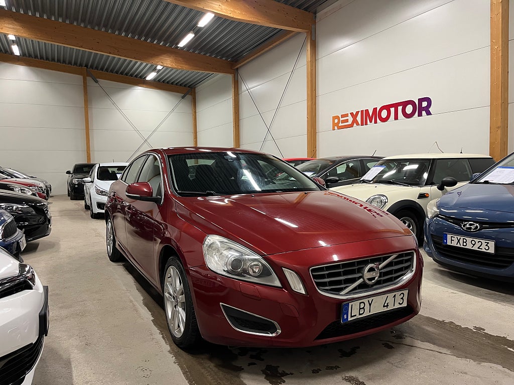 Volvo S60 D3 Geartronic Momentum  Ny Besiktad 