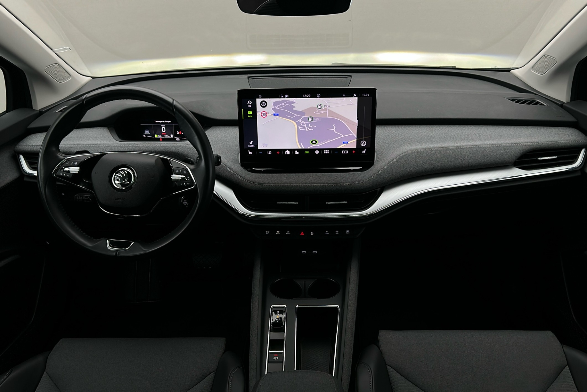 Skoda Enyaq 80x 265hk AWD Drag 2023, bild 3/10