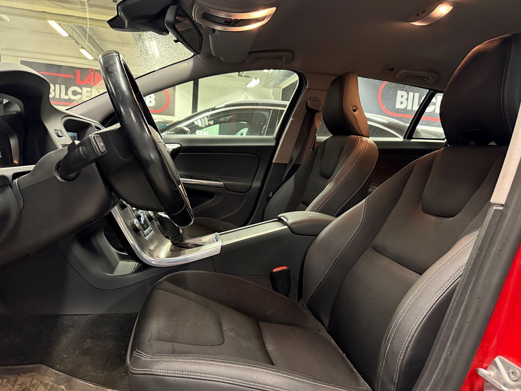 Volvo V60 2014 - miniatyr 6