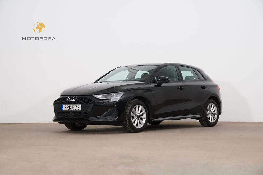 Audi A3 Sportback 35 TFSI Proline | Värmare | Sportstolar