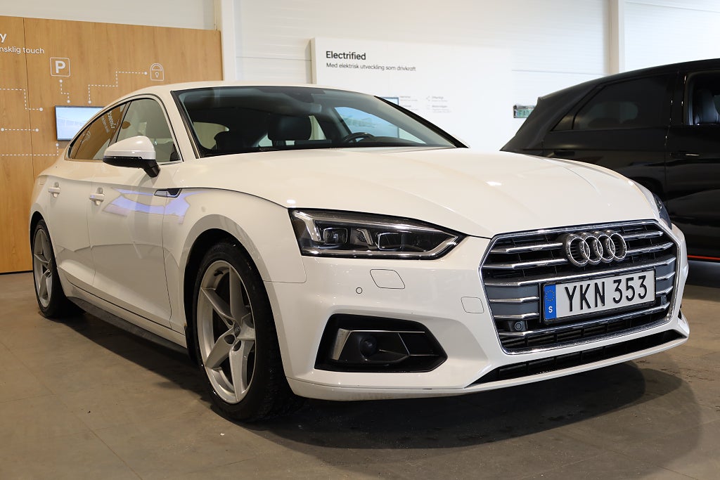 Audi A5 2,0 TFSI MHEV 190hk Sportback Sport Aut Värmare Drag