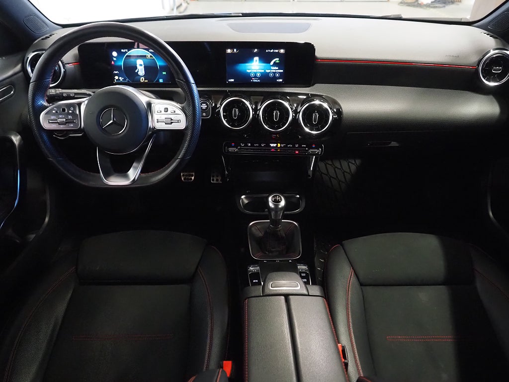 Mercedes-Benz A 180 AMG Line Kamera Apple Carplay Drag