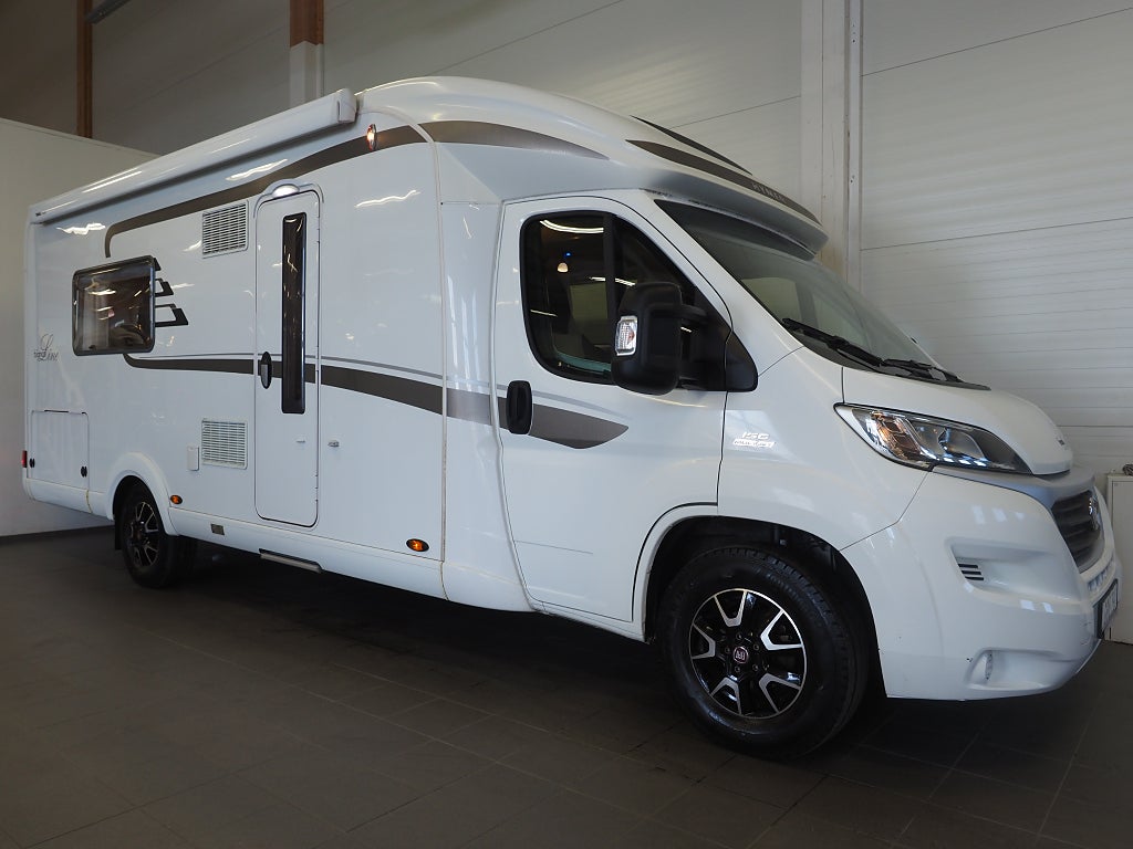 Hymer T 668 CL Bianco Line Låga Långbäddar I AUT I 3850kg 2015