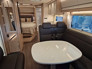 Husbil-halvintegrerad Kabe CLASSIC 740 LXL 10 av 21
