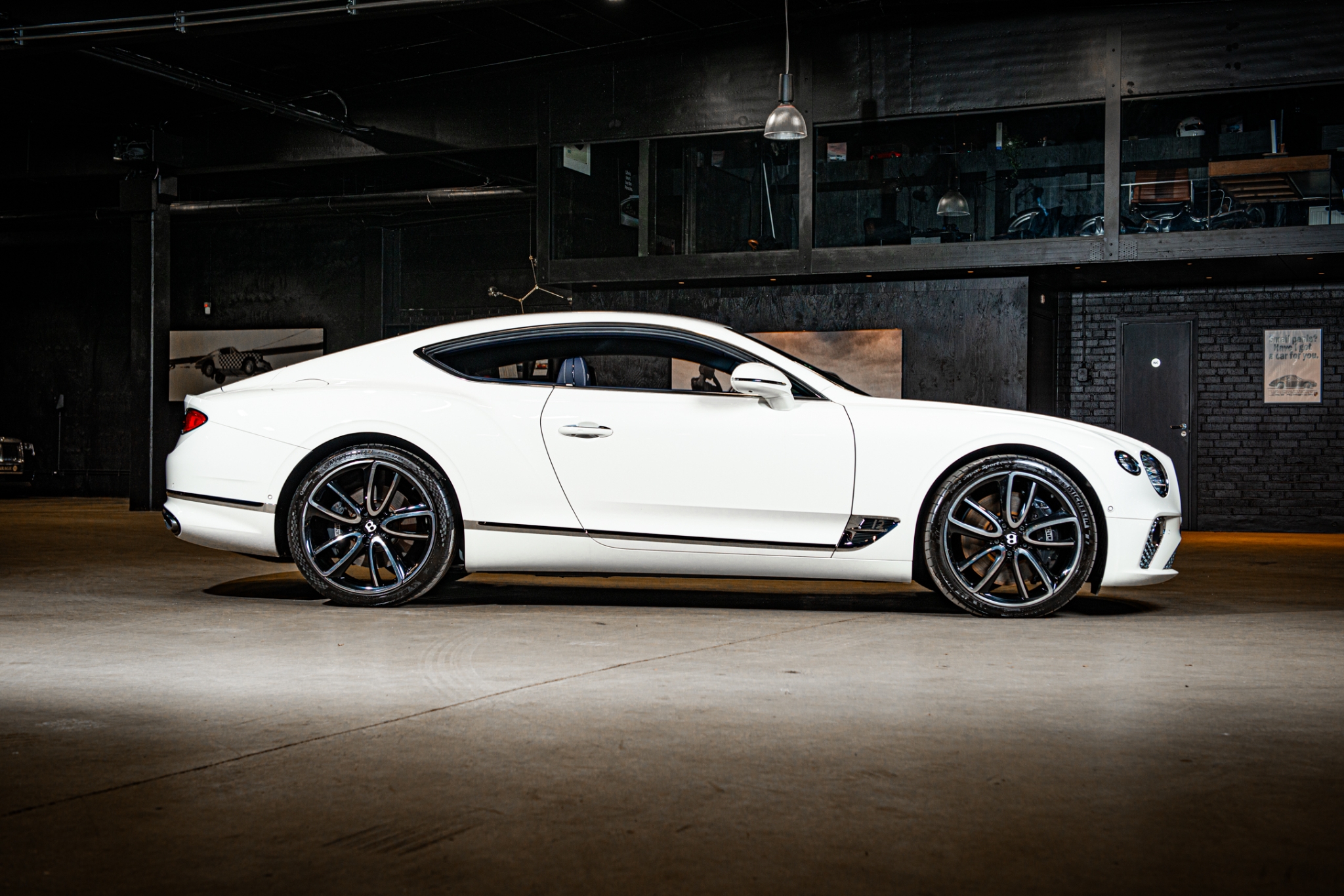 Bentley Continental GT 6.0 W12 2019, photo 6/72