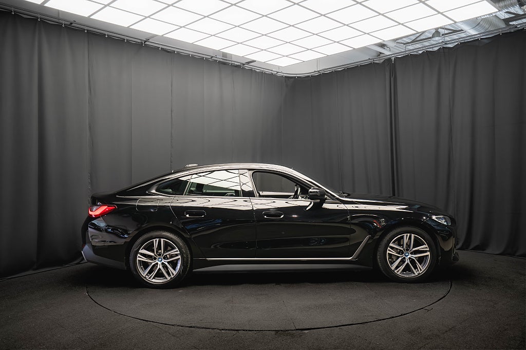 BMW i4 eDrive40 Gran Coupé DRAG HiFi LÄDER KAMERA 1 ÄGARE