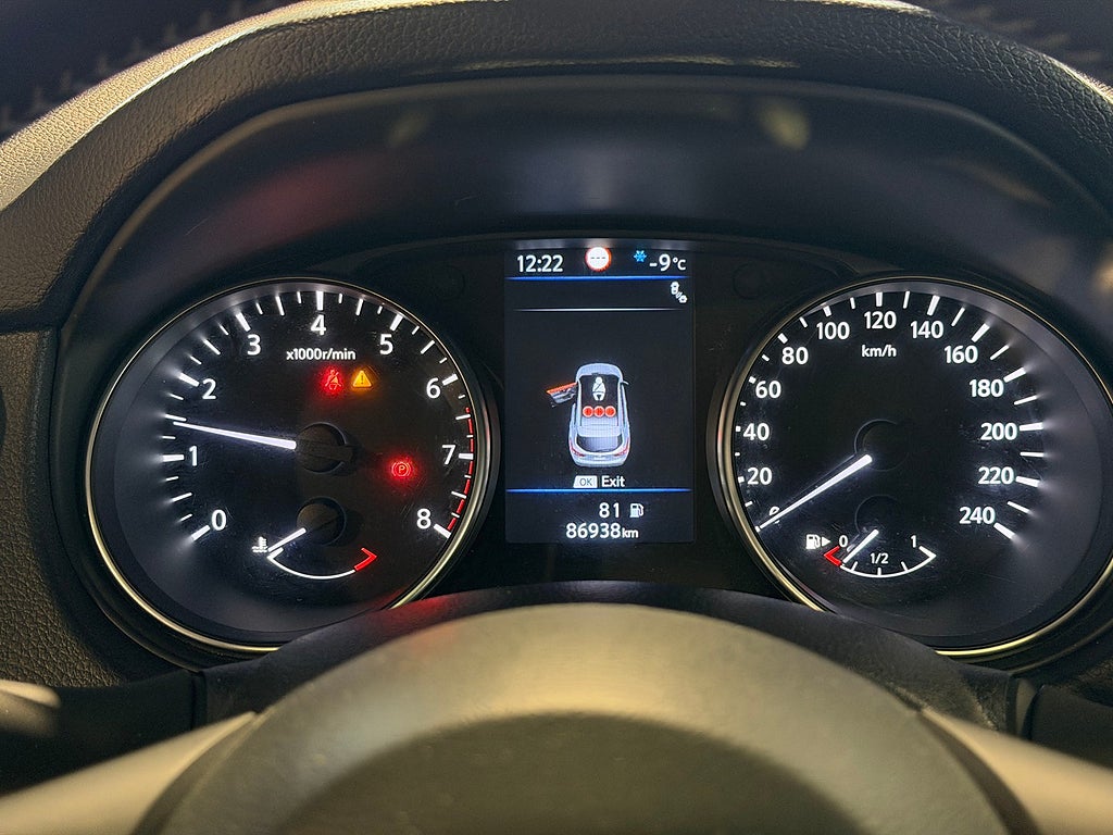 Nissan Qashqai 1.3 DIG-T 140hk | Tekna Design | Panorama | Navi | 360°