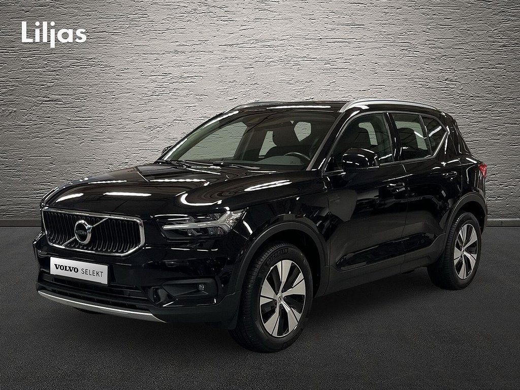 Volvo XC40 T2 FWD Momentum Advanced