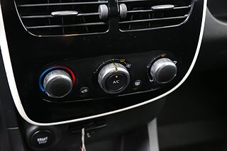 Halvkombi Renault Clio 19 av 23