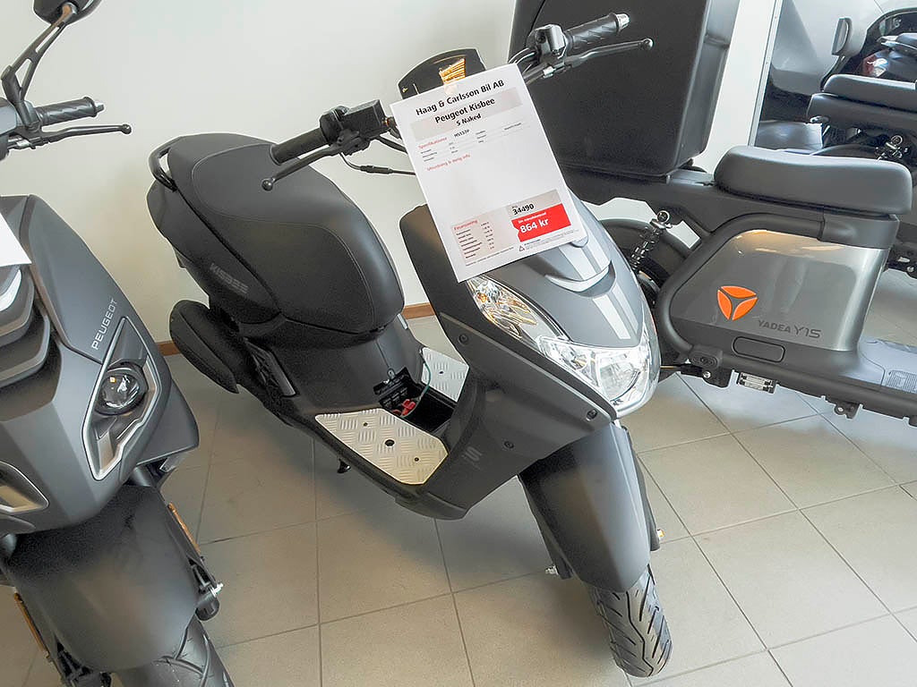 Peugeot Kisbee S Naked