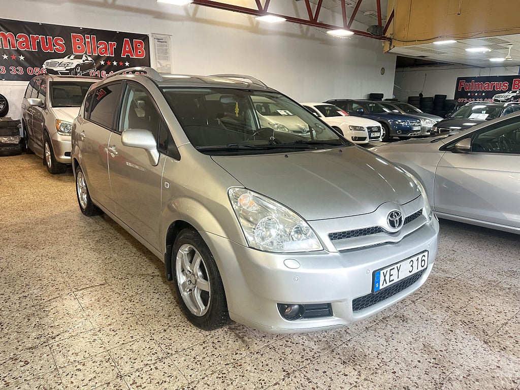 Toyota Corolla Verso 1.8 VVT-i 7 Sits Automat Ny Servad 